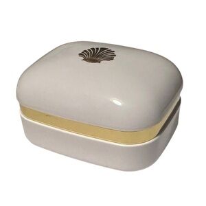 Vintage Estee Lauder White Linen Breeze Refreshing Body Soap with Soapbox 4 oz